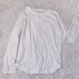 white long sleeve t shirt